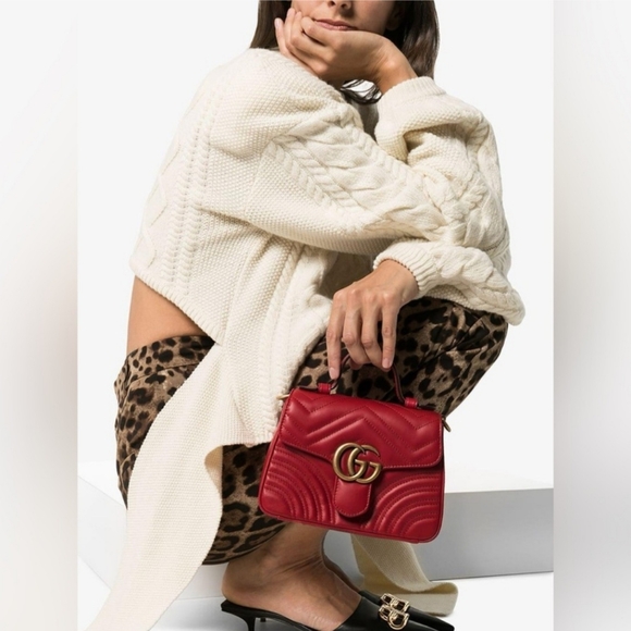 Gucci GG Marmont Mini Top Handle Flap Bag Matelasse Leather Red - Picture 11 of 11